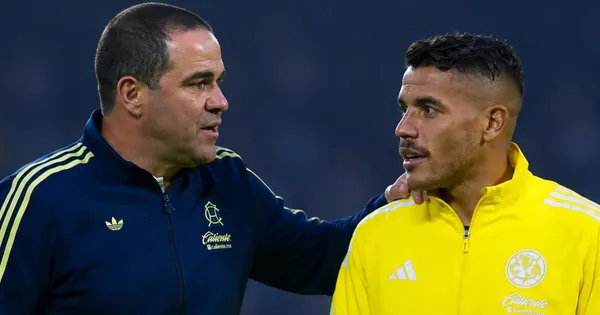 André Jardine y Jonathan dos Santos.