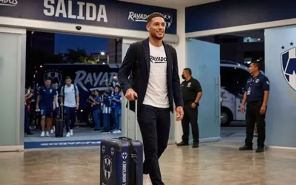 Rayados deberá de pagar 4 millones de dólares para poder dejar ir a Lucas Ocampos