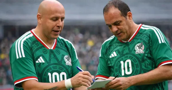 Adolfo Bautista y Cuauhtémoc Blanco protagonizaron un inesperado momento después del partido.