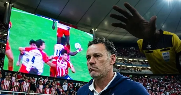 El responsable de anular el penal de Chivas ante Xolos de Tijuana