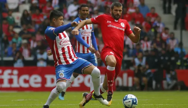 A los Diablos se les complica mucho jugar contra Chivas