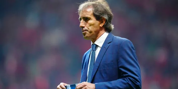 A pesar de haber dado el sí a dirigir a México, revelan la razón por la que Almada no llegaría al Tri