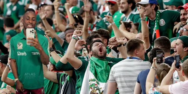 A pesar de no ser convocado, Julián Quiñones está entrenando con la selección
