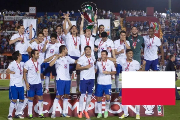 A pesar de ser el único jugador de Cruz Azul en sudar la camiseta, Rogelio Chávez no encontró lugar en el equipo y ahora juega en una liga exótica