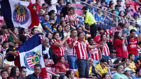 Afición de Chivas | Foto: Mex Sport