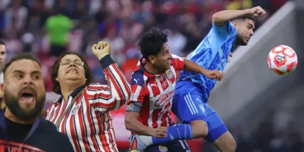 Aficionados de Chivas en el Chivas vs Tigres / FOTO ESTO