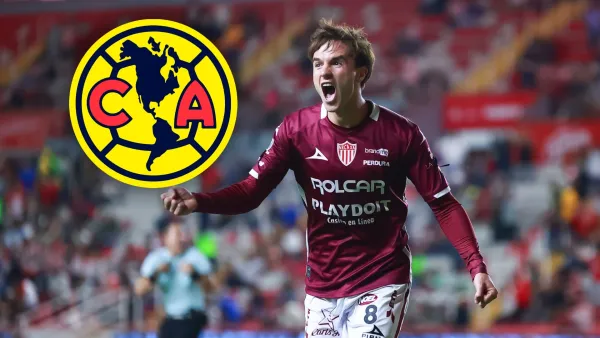 Agustín Palavecino festejando su gol con Necaxa