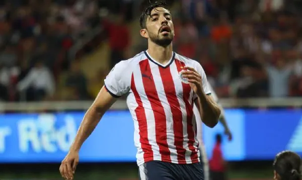 Al final, no se dará el regreso del hijo prodigo. Alvarado seguirá siendo el único refuerzo de Chivas hasta ahora.