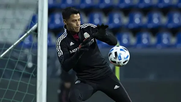 Al no continuar las conversaciones con la directiva rojiblanca, Alfredo Talavera buscó oportunidades