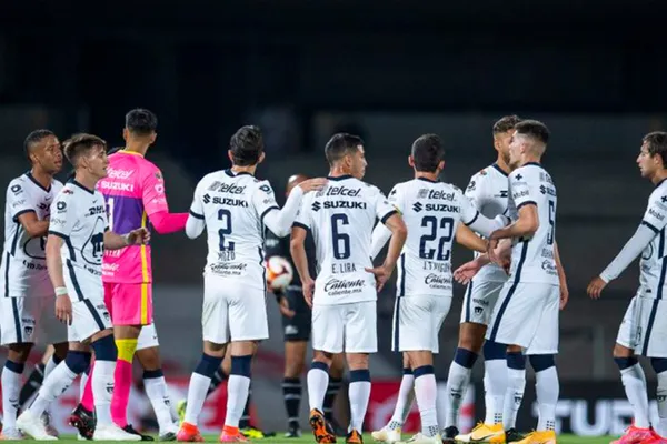 Alan Mozo se pondría de nuevo en la mira de Chivas tras su gran partido ante el América, pero Pumas no lo pondría tan fácil para el Rebaño.