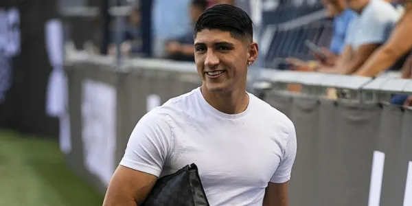 Alan Pulido complica su salida de Verde Valle y pone en aprietos a la directiva de Chivas