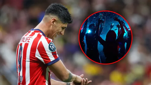 Alan Pulido en Chivas (Foto: MEXSPORT)