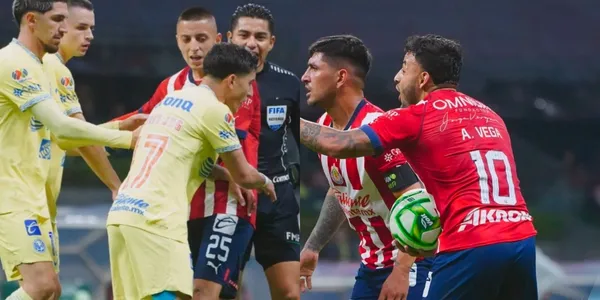 Alejandro Zendejas salió a encararlo, el 10 de Chivas no se achicó y le dejó una contundente respuesta