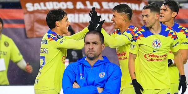 Alejandro Zendejas y Cristian Calderón festejando gol del América / Foto: ESPN