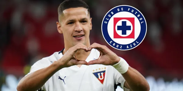 Álex Arce durante su festejo en Liga de Quito