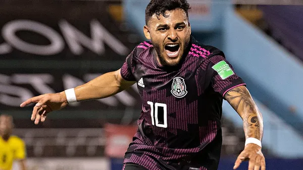 Alexis Vega se habría ganado un puesto en la Selección Mexicana y Martino lo pondría en una posición poco habitual.