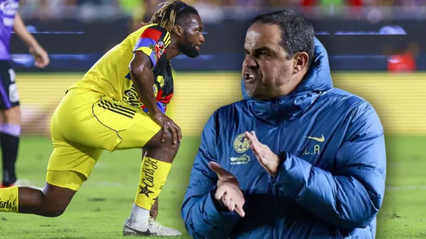 Allan Saint-Maximin y André Jardine en el Club América