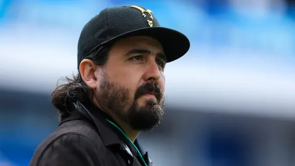 Amaury Vergara ha tenido mala fortuna y decisiones en sus fichajes con Chivas | Foto: Getty Images
