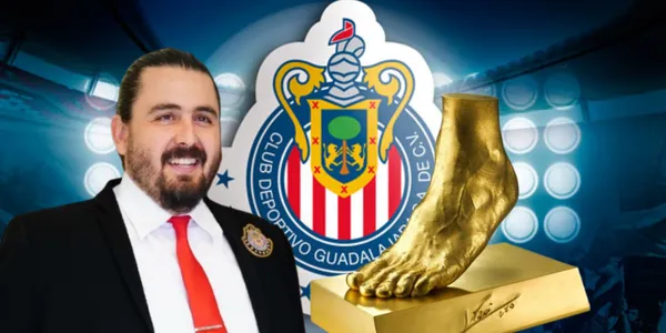 Amaury Vergara junto a la zurda de oro / FOTO MILENIO