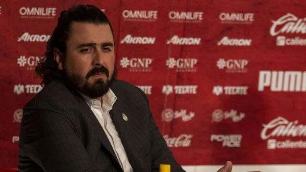 Amaury Vergara no ha encontrado al DT indicado (Foto: Mexsport)