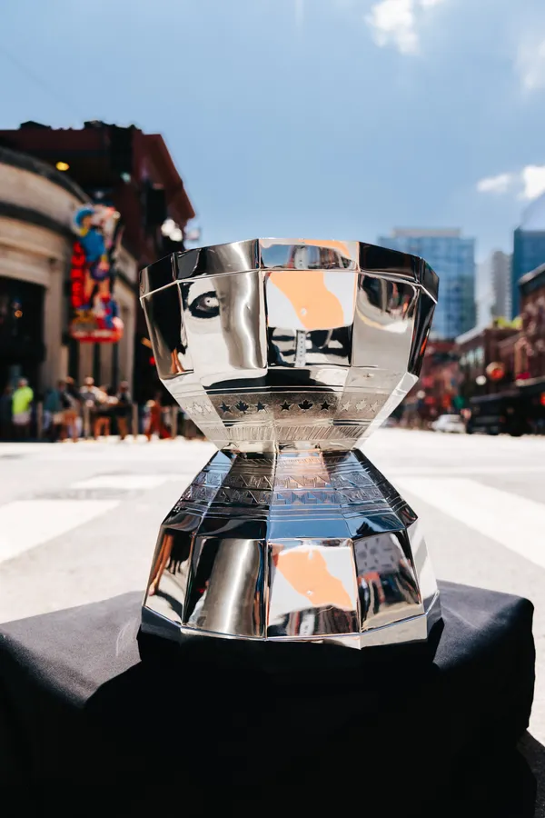 Ambos conjuntos buscan el primer campeonato de su historia.