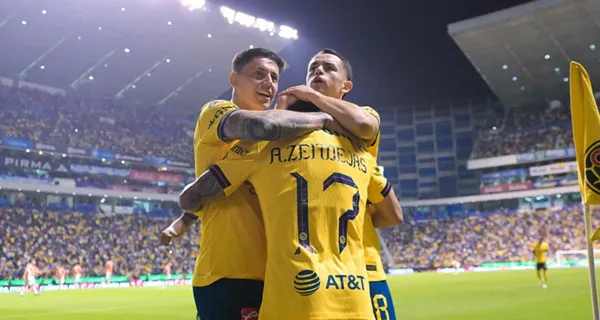 América festeja gol en el estadio de Puebla (Fuente: Mexsport)