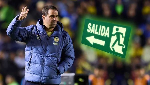André Jardine dirigiendo un partido del Club América
