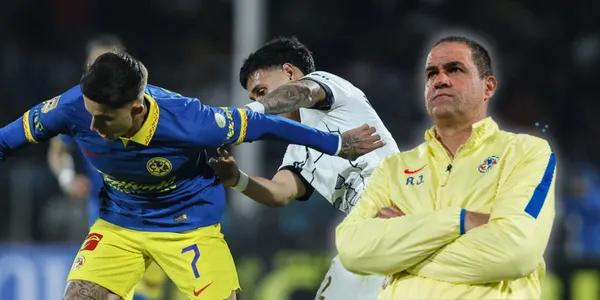 André Jardine durante el duelo entre Pumas y América / Foto: Getty Images