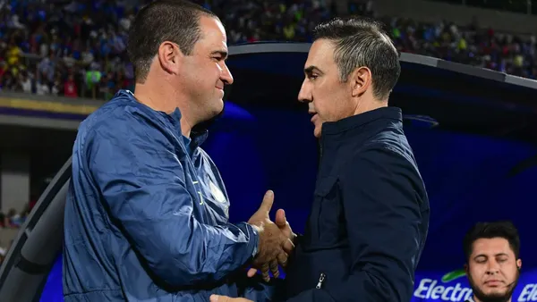 André Jardine y Vicente Sánchez (Foto: MEXSPORT)