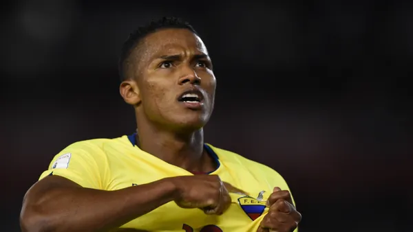 Antonio Valencia con la camiseta de la Selección del Ecuador. (Foto: El Universo)