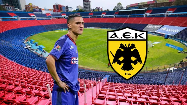 Antuna en la Ciudad de los deportes y logo del AEK