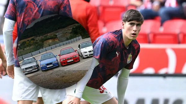 Armando González en el precalentamiento con Chivas