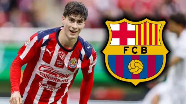 Armando González festejando a uno de sus goles