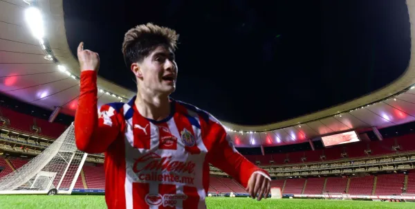 Armando González vive su momento con Chivas y busca con conquistar el título de goleo del Clausura 2026