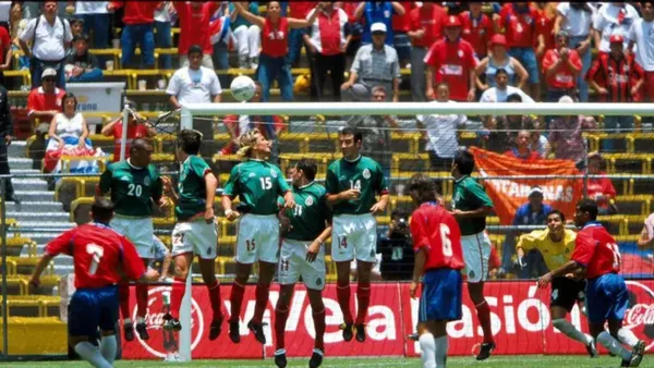 Así fue el Aztecazo de México vs Costa Rica en 2001 (Foto: Mexsport)