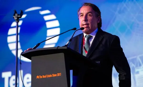 Azcárraga en una conferencia de prensa (Fuente: Segundo a Segundo)