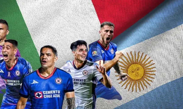 Bandera de Italia y de Argentina unidas, al frente, jugadores de Cruz Azul / It Misiones