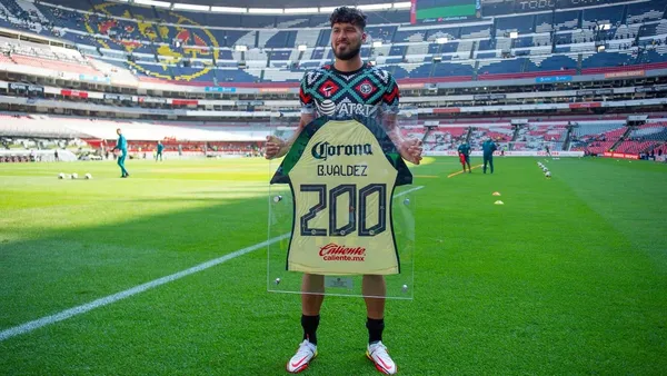 Bruno Valdez se va por la puerta grande de Coapa, no como Guillermo Ochoa.