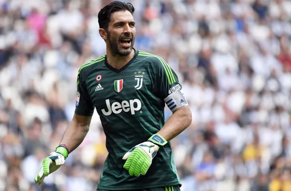 Buffon no para