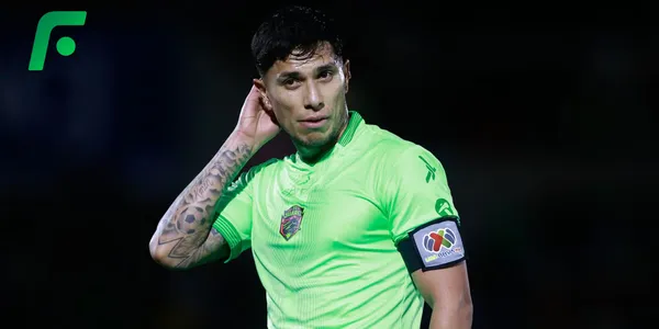 Carlos Salcedo (Fuente: MEXSPORT)