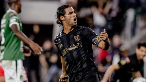 Carlos Vela anotó un doblete en la victoria de LAFC ante León por tres goles a cero.