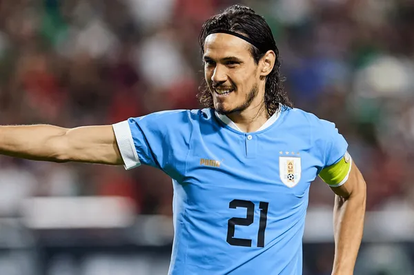 Cavani aún tiene intensiones de seguir en Europa, pero la MLS, Sudamérica y la Liga MX también son opción