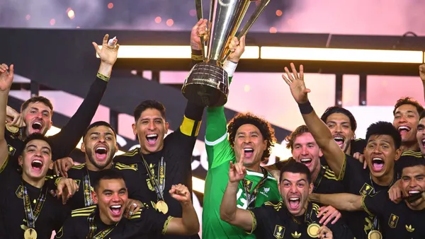 Celebracón de jugadores mexicanos