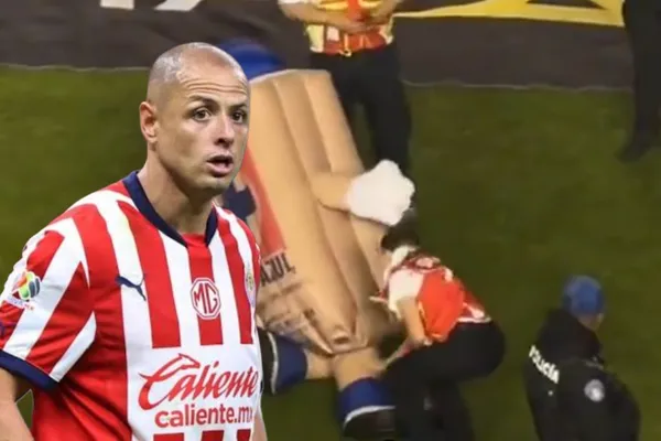 'Chicharito' Hernández y al fondo la mascota de Cruz Azul (Foto: Captura de video y GettyImages)