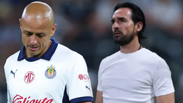 Chicharito y Gerardo Espinoza (Foto: MEXSPORT)