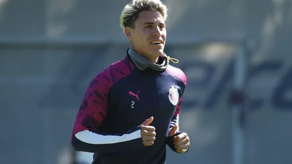 Chicote eligió fichar a Chivas por complacer a su padre