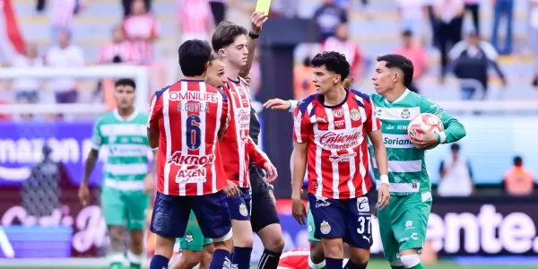 Chivas contará con un jugador suspendido tras su victoria 3 a 0 ante Santos Laguna