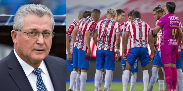 Chivas de Guadalajara está en un momento complicado en la Liga MX y las críticas le llueven a Víctor Vucetich por el rendimiento que ha mostrado el equipo.