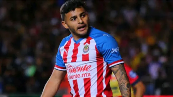 Chivas intenta convencer a Alexis Vega de quedarse, pero si se marcha ya tienen a su nuevo 10