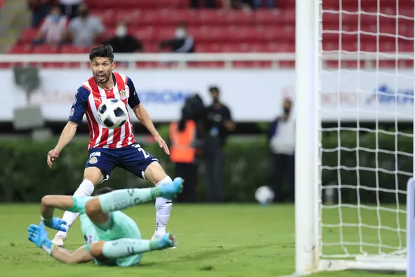 Chivas podría sumar al delantero del Nexaca, Ángel Sepúlveda, para el siguiente torneo, y le costaría menos de la mitad de lo que le cuesta Oribe Peralta.